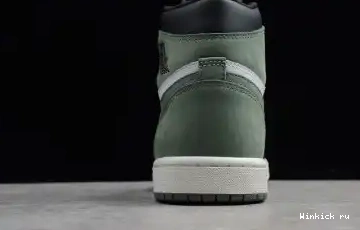 AIR 